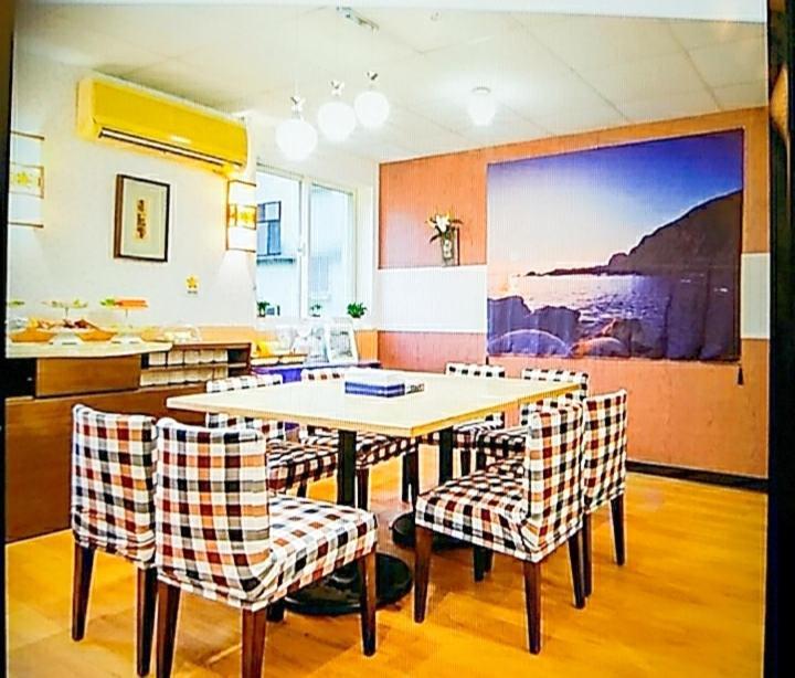 Non-Profit Bee Home Keelung Exterior foto